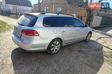 Универсал Volkswagen Passat 2012 в 