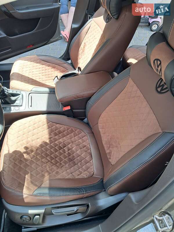 Седан Volkswagen Passat 2012 в Черкассах