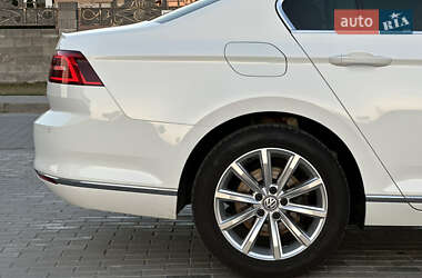 Седан Volkswagen Passat 2019 в 