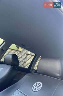 Универсал Volkswagen Passat 2002 в 