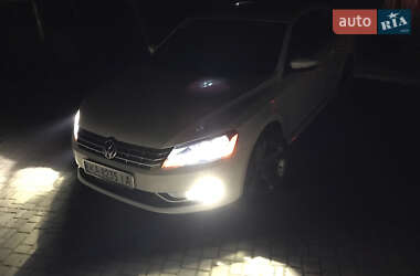 Седан Volkswagen Passat 2015 в 