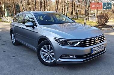 Універсал Volkswagen Passat 2019 в 