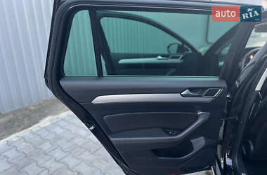 Универсал Volkswagen Passat 2016 в 