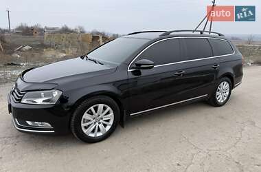 Универсал Volkswagen Passat 2013 в 