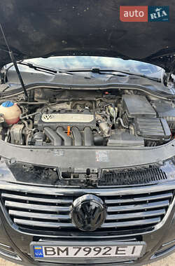 Седан Volkswagen Passat 2007 в Глухові