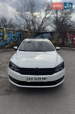 Седан Volkswagen Passat 2013 в 
