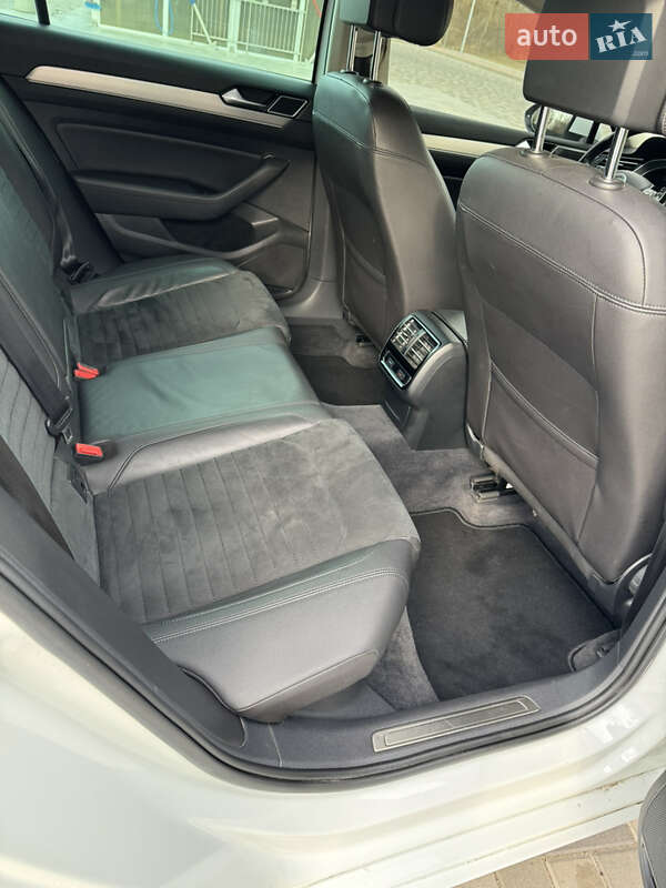 Универсал Volkswagen Passat 2015 в Каневе