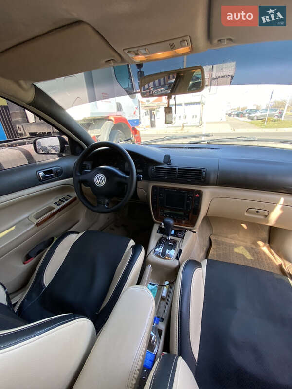 Универсал Volkswagen Passat 2000 в Львове