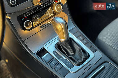 Универсал Volkswagen Passat 2011 в 
