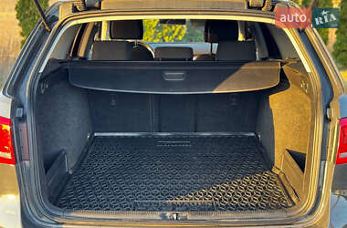 Универсал Volkswagen Passat 2011 в 