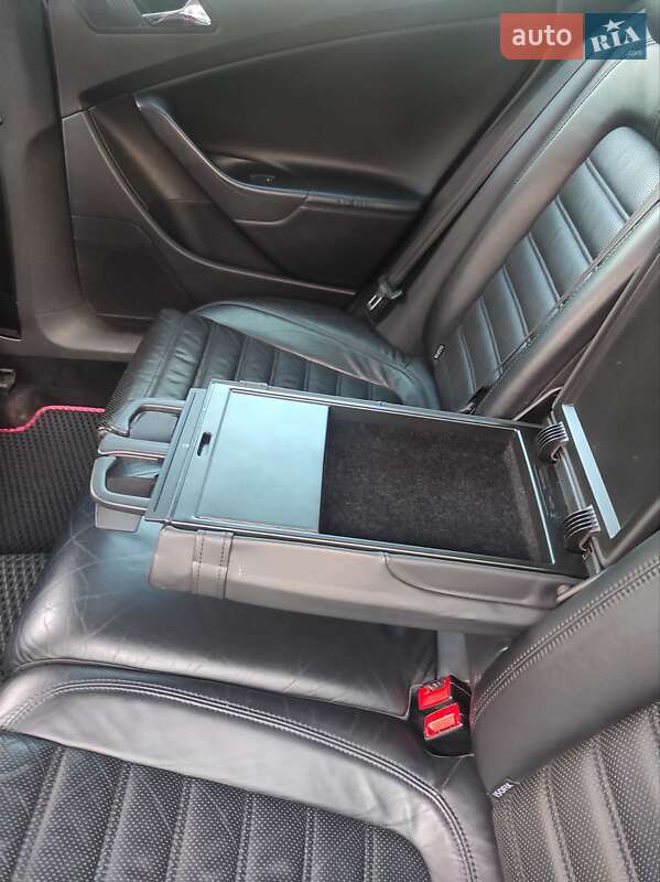 Універсал Volkswagen Passat 2007 в Києві