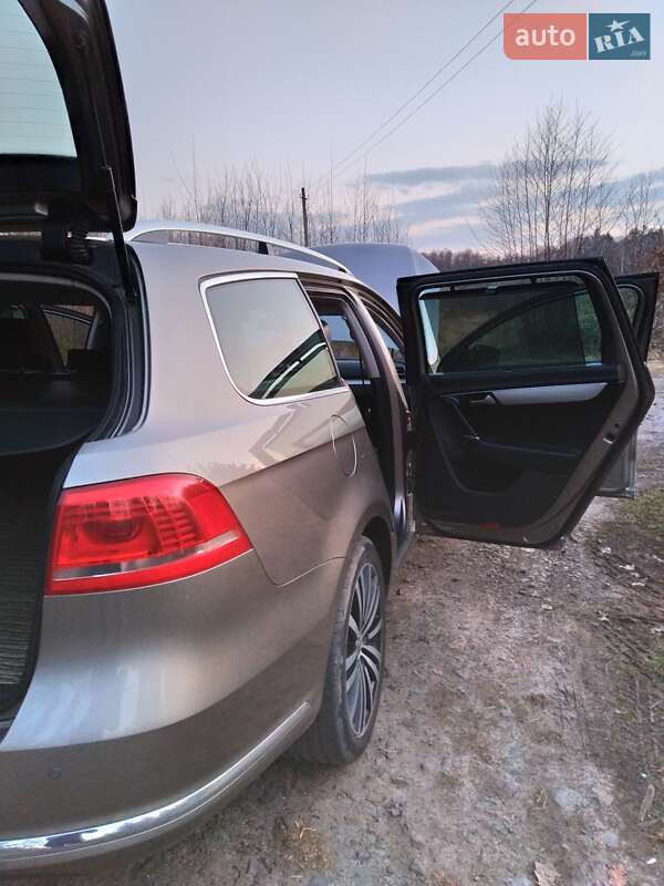 Универсал Volkswagen Passat 2014 в Львове