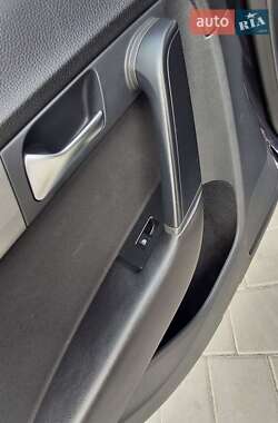 Универсал Volkswagen Passat 2012 в 