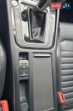 Универсал Volkswagen Passat 2017 в 