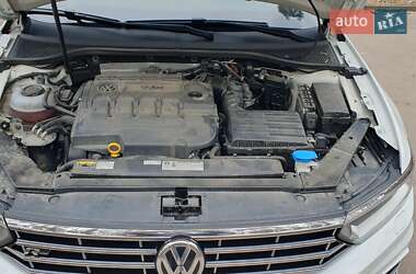 Универсал Volkswagen Passat 2017 в 