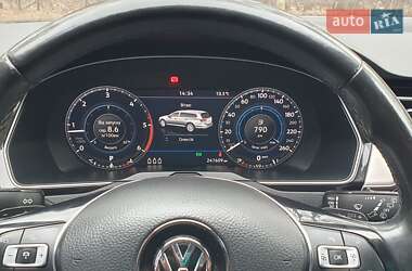 Универсал Volkswagen Passat 2017 в 