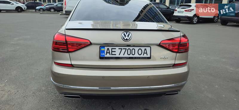 Седан Volkswagen Passat 2016 в Дніпрі