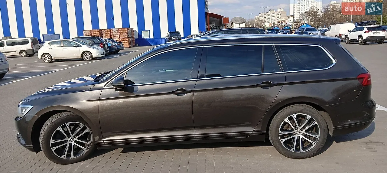2016 Volkswagen Passat - мініатюра 20