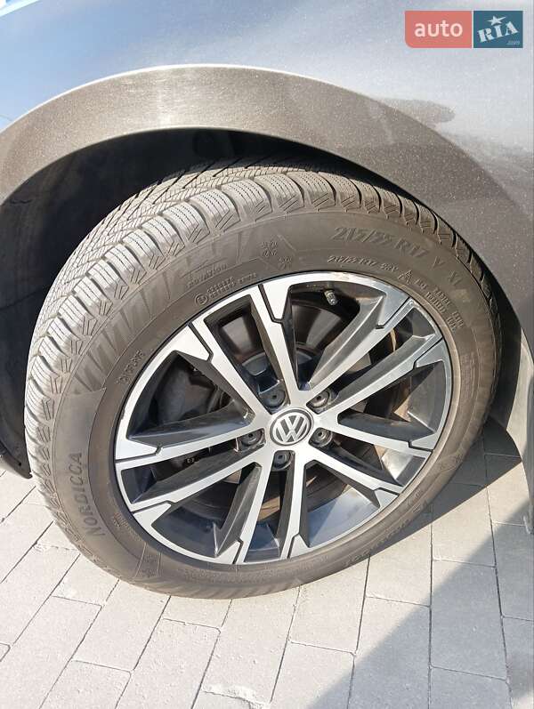 Универсал Volkswagen Passat 2015 в Броварах