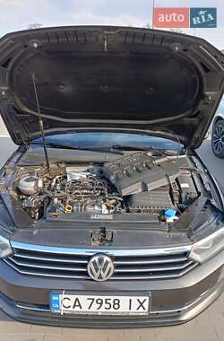 Универсал Volkswagen Passat 2015 в 