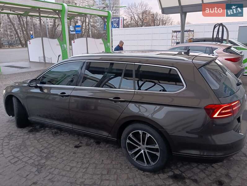 Универсал Volkswagen Passat 2015 в Броварах