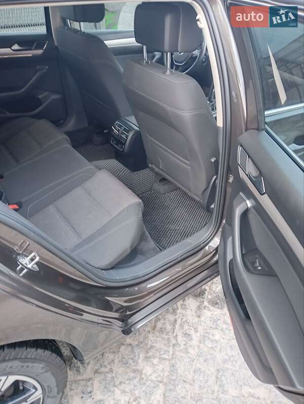 Универсал Volkswagen Passat 2015 в Броварах