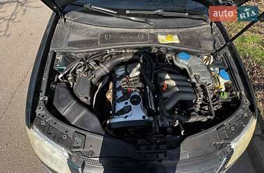 Седан Volkswagen Passat 2003 в 