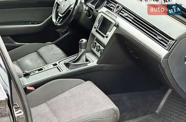 Универсал Volkswagen Passat 2015 в 