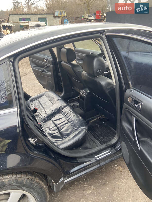 Седан Volkswagen Passat 2003 в Яворове