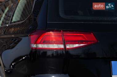 Універсал Volkswagen Passat 2015 в 