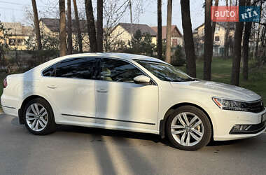Седан Volkswagen Passat 2016 в 