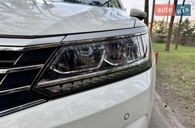 Седан Volkswagen Passat 2016 в 