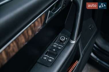 Седан Volkswagen Passat 2012 в 