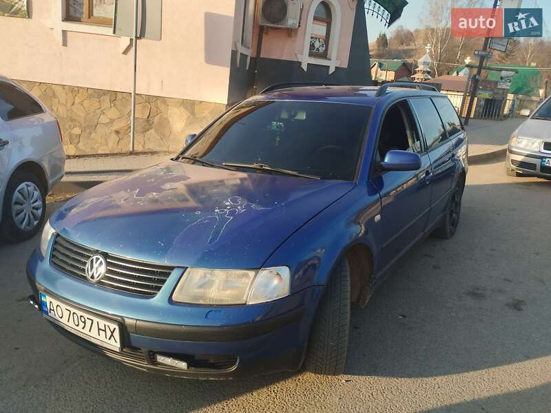 Универсал Volkswagen Passat 1999 в Рахове