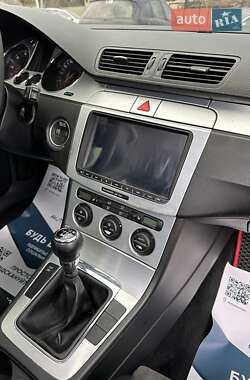 Седан Volkswagen Passat 2007 в 