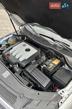 Седан Volkswagen Passat 2007 в 