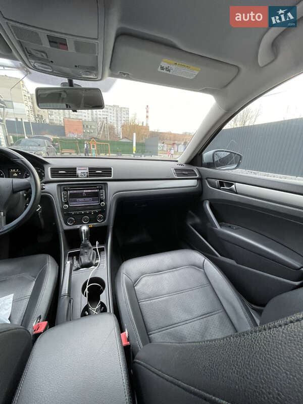 Седан Volkswagen Passat 2014 в Фастове