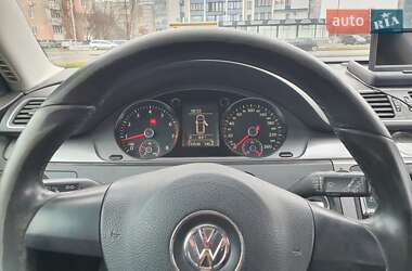 Универсал Volkswagen Passat 2011 в 