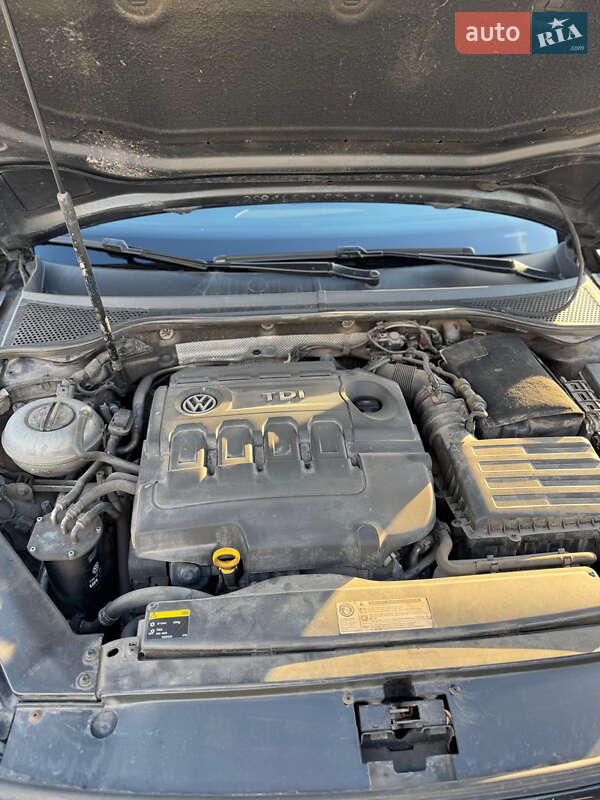 Универсал Volkswagen Passat 2015 в Николаеве