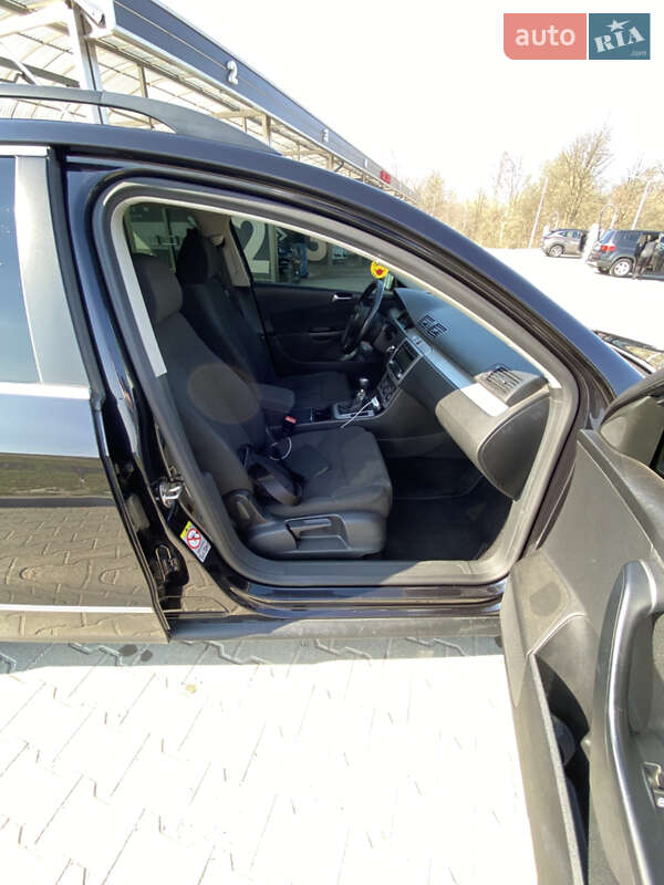 Универсал Volkswagen Passat 2008 в Львове