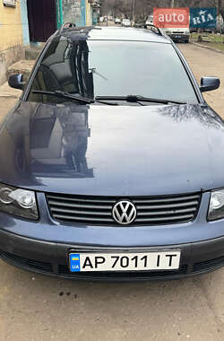 Универсал Volkswagen Passat 1998 в 