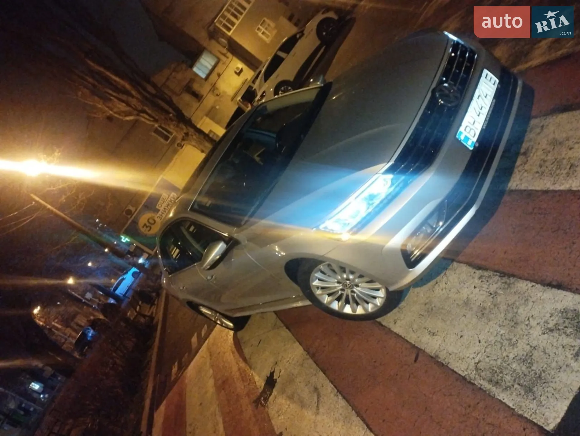2016 Volkswagen Passat - мініатюра 2