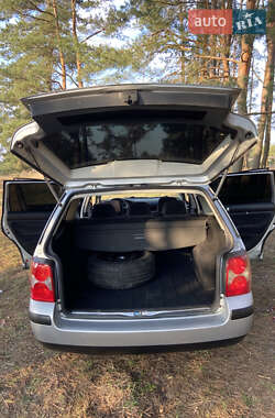 Универсал Volkswagen Passat 2002 в 