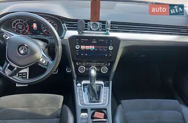 Универсал Volkswagen Passat 2017 в 