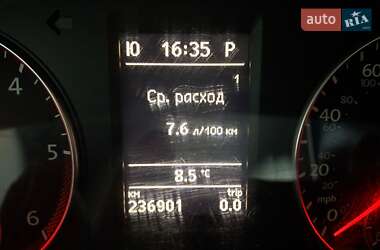 Седан Volkswagen Passat 2013 в 