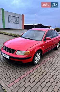 Седан Volkswagen Passat 1997 в Виноградове