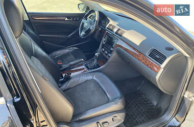 Седан Volkswagen Passat 2012 в 
