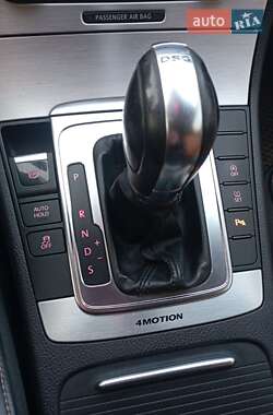 Универсал Volkswagen Passat 2011 в 