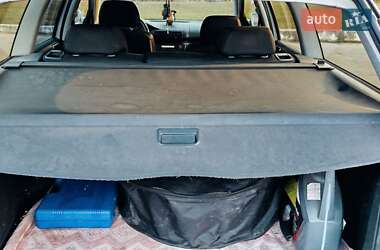 Універсал Volkswagen Passat 2003 в 