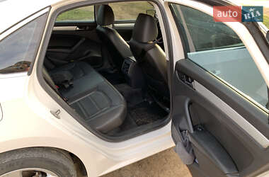 Седан Volkswagen Passat 2013 в 